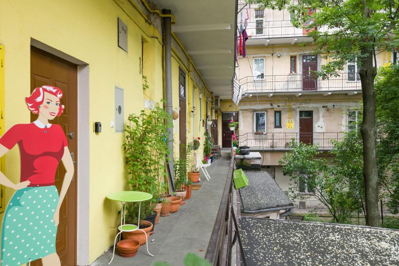 Апартаменты Apartament Panny Maliny Краков Экстерьер фото